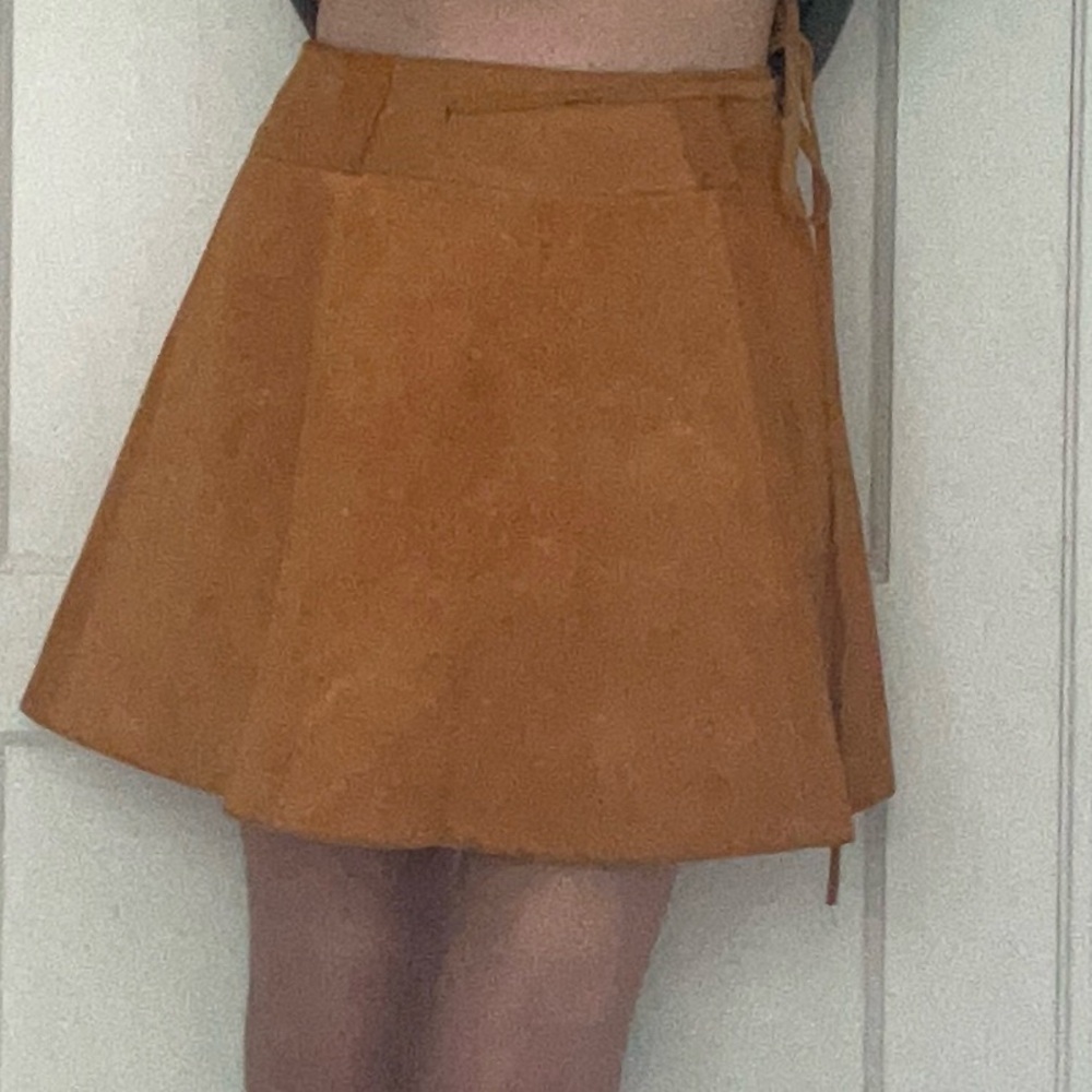 Vintage Suede A-Line Mini Skirt in Cognac